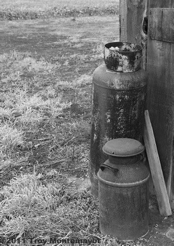 But rust on the inside poses the immediate risk of engine damage if the bike is ran in that condition. Rusty Tanks, Tracy, CA | A milk can and gas tank rust ...