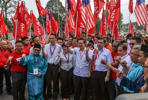 Tahniah pakatan harapan atas kemenangan pada pru14. Kerusi DUN Balakong kekal milik Pakatan Harapan | Astro Awani