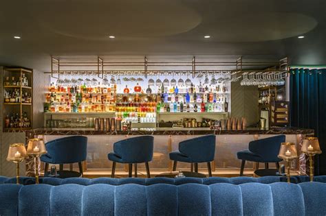 Die neue St. James Bar: Passkontrolle in Brexit-City | Mixology