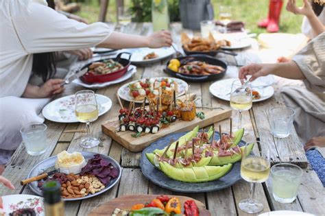 Get free quotes in minutes from reviewed, rated recent dinner party chef reviews. Dinner party catering 2 - About The Table