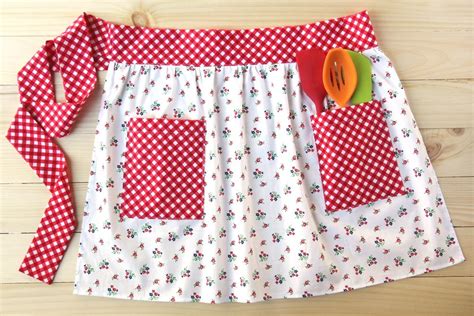 A Cute And Modern Pocket Apron Free Sewing Tutorial Apron Pattern