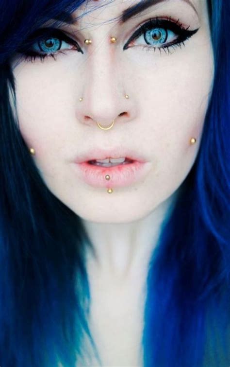 51 Gorgeous And Awesome Angel Kiss Labret Lips Piercing You Can Try Angel Kiss Piercing 16 👄