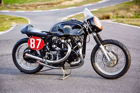 Vincent British Motorcycles Racing Motorcycles Vintage Motorcycles