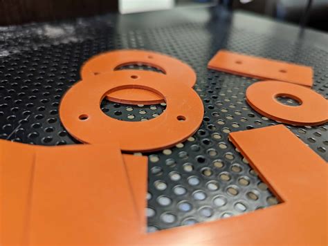 Low Temperature Silicone Gaskets Pads Custom Die Cut