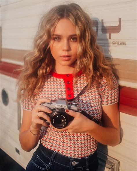 Pin On `brec Bassinger