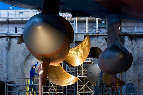 Really Big Propellers Are Powering Greener Smarter Ships Motherboard