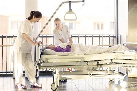nurses patient hospital bed stock image image of woman medicine 38925959