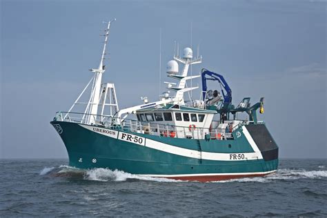 Boat Of The Week Uberous Fr 50 Fishing News