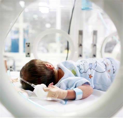 Early Onset Neonatal Sepsis Pathophysiology Managment Teachmepaediatrics