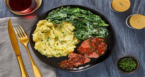 However, i love serving this with a delicious horseradish yogurt sauce, because horseradish and steak truly are a match made in. Beef Tenderloin and Shallot Pan Sauce Recipe | HelloFresh ...