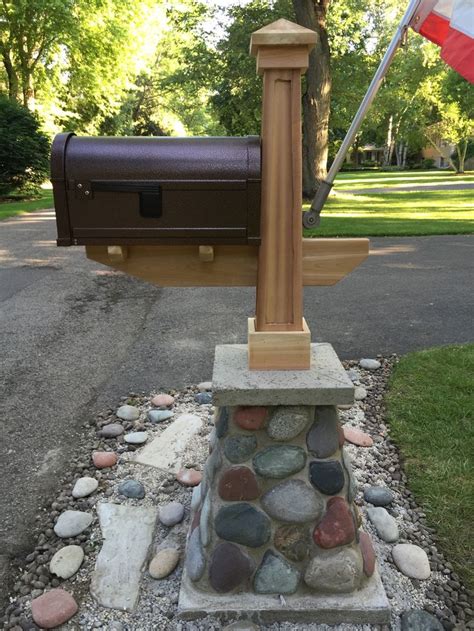 Craftsman Style Mailbox With Cedar Post And Stone Base Brick Mailbox