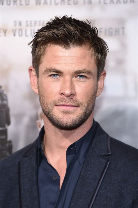 How to get hair like chris hemsworth? Chris Hemsworth's New Hair and Mustache Facial Hair ...