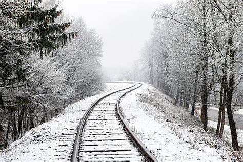 16800 Railroad Tracks Snow Stock Photos Pictures And Royalty Free