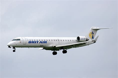 American eagle (envoy air) is subsidiary of american airlines group that, along with several carriers outside the group, feeds the american airlines route network. Charter flight with Canadair Regional Jet CRJ700 | AIRNETZ