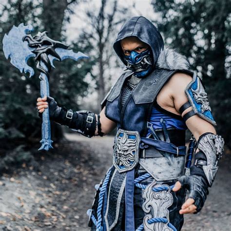 Mma fighter cole young seeks out earth's greatest champions in order to stand against the enemies of outworld in a high stakes battle for the universe. Seorang Fans Mortal Kombat Menjadi Cosplay Sub-Zero yang ...