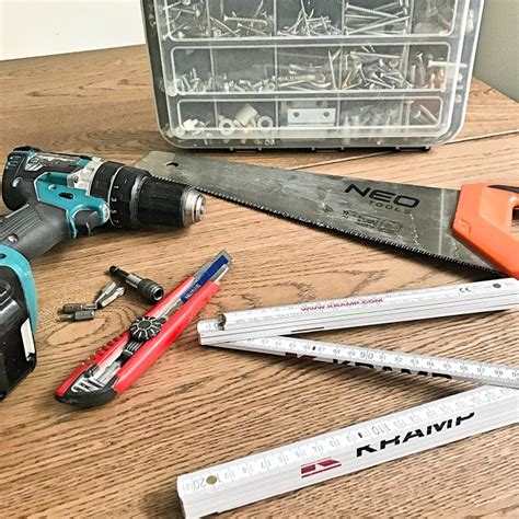 11 Most Essential Handyman Tools