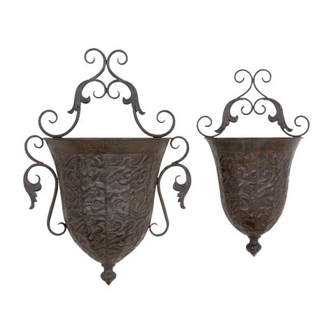Decmode Rustic 18 And 22 Inch Black Metal Wall Planter Set Of 2