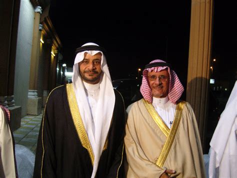 حصل على درجة البكالوريوس في العلوم السياسية من جامعة الملك سعود. الساحات تهني آل صغير وآل راشد بمناسبة زفاف العريس خالد ...