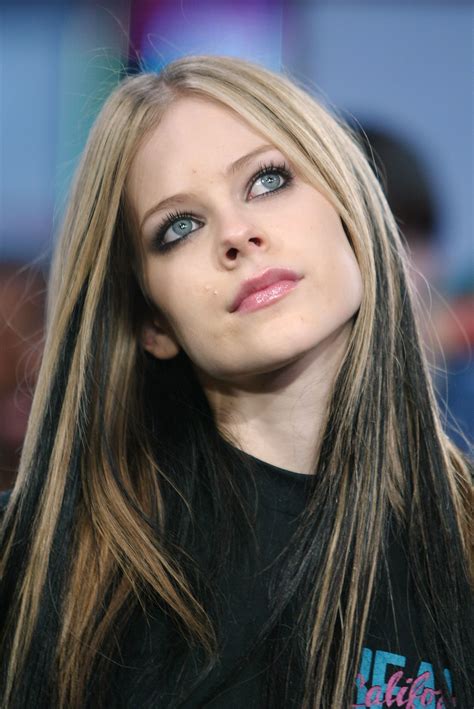Lavigne released her second studio album under my skin in may 2004, and debuted at number one in australia, mexico, canada, japan, the united kingdom and the united states. Avril Lavigne - Avril Lavigne Photo (5738746) - Fanpop