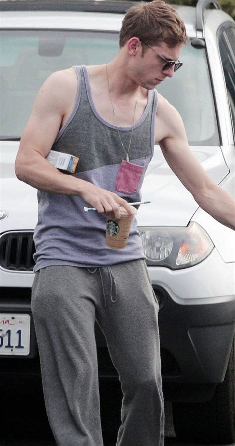 Jamie Bell Drinking Starbucks Its Meant To Be Celebrities Male Favorite Celebrities Muscle