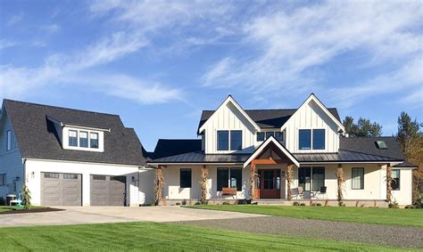 3 Bedroom Two Story Modern Farmhouse With Angled Garage And Bonus Room