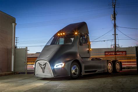 Thor Trucks Electric Big Rig Aims To Put The Hammer Down On Tesla Semi