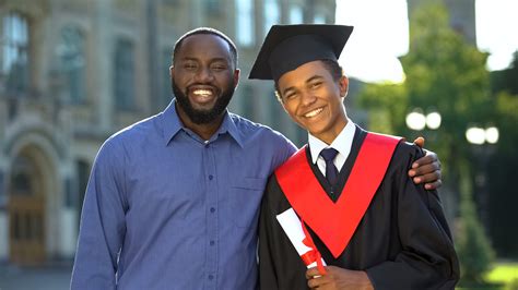 There are members around the world, with most in north america. Pollak Student - Hebrew Free Loan