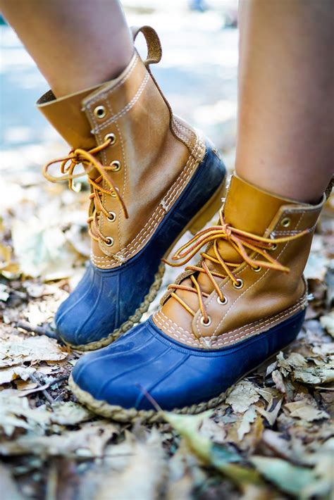 This is another way on how to tie your bean boot laces fashionably and correctly. Fall Uniform with LL Bean Boots | New York City Fashion ...