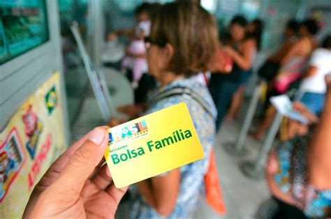 Como é possível perceber, a data marcada para o saque mensal do benefício varia diretamente conforme o último dígito do número do nis. BOLSA FAMÍLIA 2021: Cadastro online? Cras Fechado? Como ...