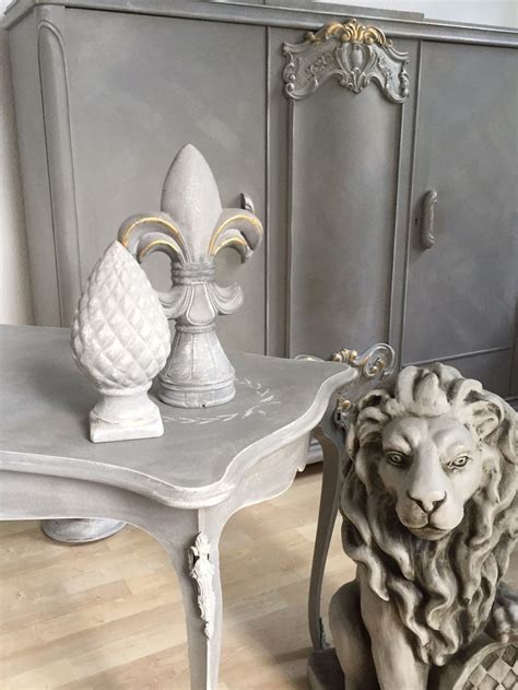 The official shabby chic™ instagram, founded by rachel ashwell for home decor inspiration. Couchtisch Wohnzimmertisch shabby chic antik vintage grau weiß | Couchtisch shabby chic ...