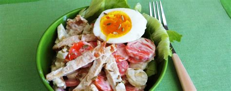 Tagliare il petto di pollo a cubetti ed aggiungerlo alle carote. Insalata di pollo e carote - Carrot and chicken salad ...