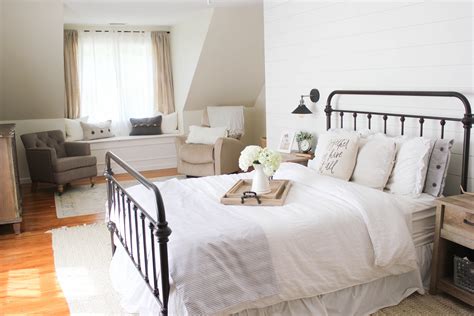 These tips have helped me create a bedroom i never want to leave. Home // Farmhouse Master Bedroom - Lauren McBride