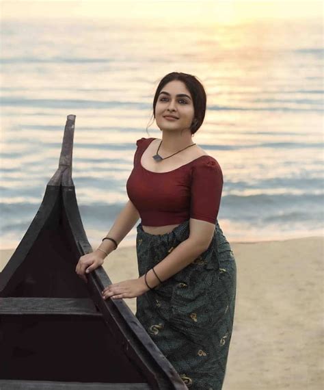 Prayaga martin is an actress, known for ramaleela (2017), pisasu (2014) and kattappanayile rithwik roshan (2016). Instagram post by @_sunday_matinee | instforgram.com ...