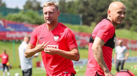 Here's everything you need to know about fifa 21's skill moves. Poland's Kamil Glik in doubt for World Cup due to injury ...