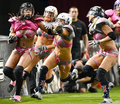 l image la lingerie football league association américaine regroupant des équipes féminines de