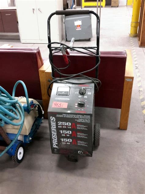 Various other battery plates supported. iBid Lot # 9651 - DSR Pro Series Battery Charger