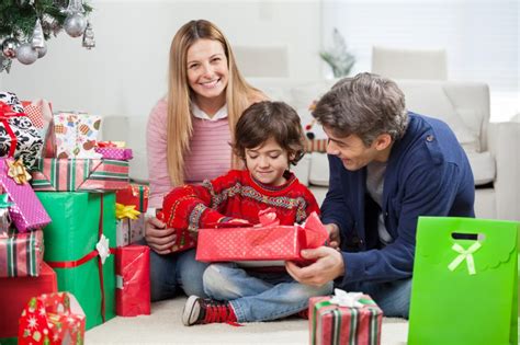 Ten Classic Toys Every Child And His Parents Wants For Christmas