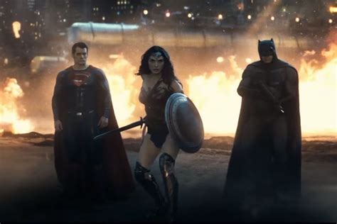 Watch Batman V Superman S First Major Battle Scene WIRED UK