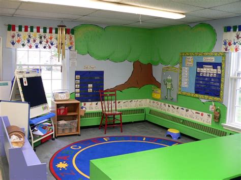 40 Attractive Kindergarten Classroom Decoration Ideas To Make It Look