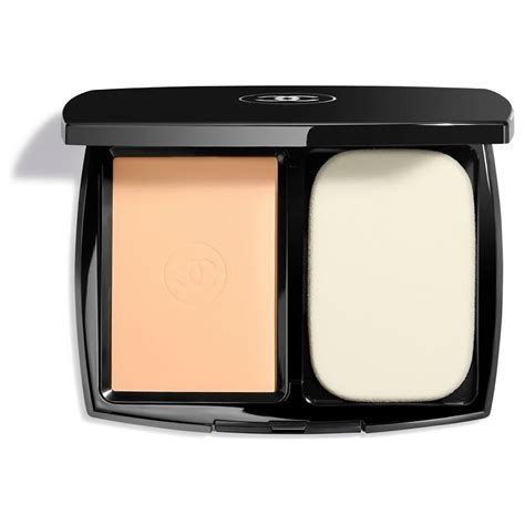 CHANEL Ultra Le Teint Ultrawear All-day Comfort Flawless Finish Compact Foundation 2020 Podkład ...