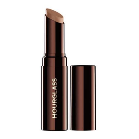 The Best Concealers For Dark Spots And Hyperpigmentation According To
