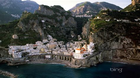 A Small Town On The Amalfi Coast Of Italy Most Atrani Bing Wallpaper