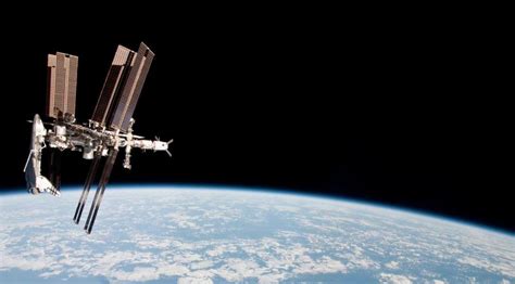 For the latest research, follow @iss_research. Segui il viaggio della Stazione Spaziale Internazionale ...