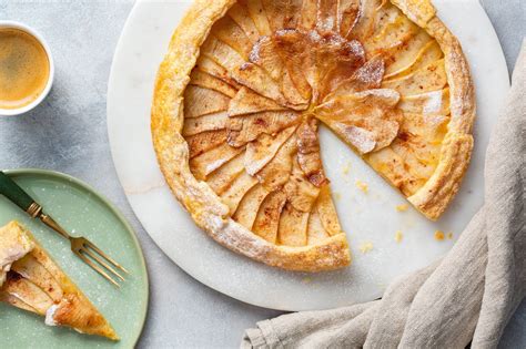 Snelle appeltaart van roomboterbladerdeeg Bakken nl