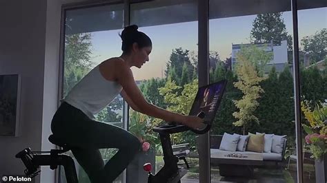 Woman Behind The Infamous Peloton Ad Stars In A Holiday Gin Ad For Ryan