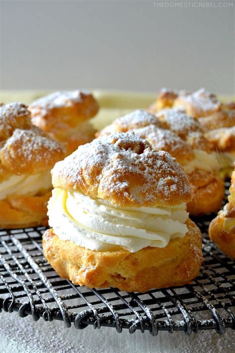 Super Simple Cream Puffs Recipe In 2020 Cream Puffs Easy Cream Puff Recipe Cream Puffs