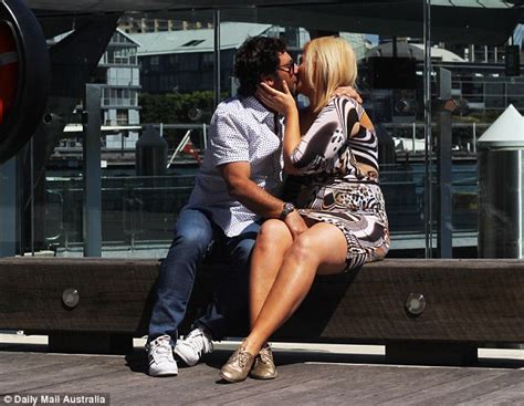 Mafs Nasser Sultan 51 Gropes And Kisses New Girlfriend Nori 27 As She Straddles Him On Date