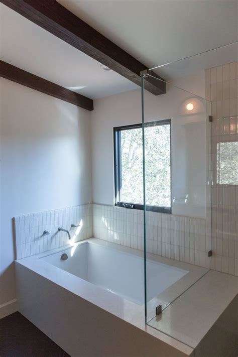 Ultra Cream And Quartzite Bath White Bathroom Tiles Fireclay Tile