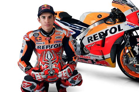 Marc márquez alentà is a spanish grand prix motorcycle road racer and one of the most successful motorcycle racers with eight grand prix world championships to his name. Presentación Repsol Honda MotoGP 2018 en Yakarta con ...