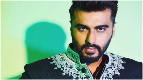 Arjun Kapoor Donates To Pm Cares Maha Cm Fund Giveindia In Fight